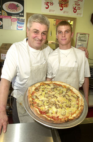 Goombahs+pizza
