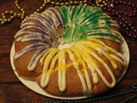 Quickie King Cake Review: Curious Confections