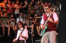 ACL Live Shot: Weezer