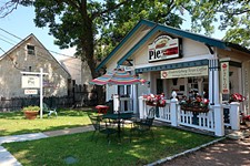 Day Trips: Fredericksburg Pie Co., Fredericksburg