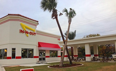 In-N-Out Burger Comes to Our 'Hood