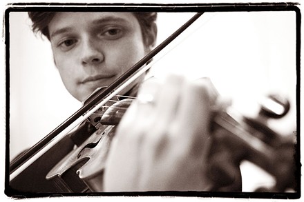 Strings: Warren Hood, violin