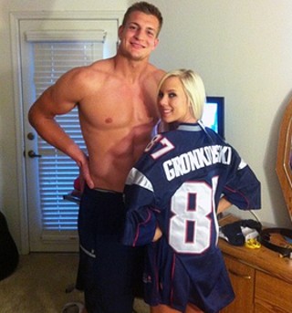 Rob Gronkowski and Bibi Jones in the infamous, yet SFW, Twitter pic
