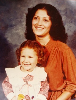 Wanda Lopez with her daughter