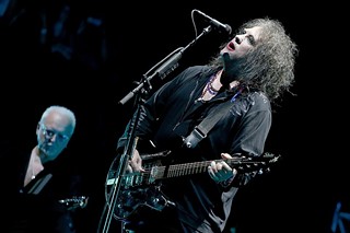 Robert Smith (right) and Reeves Gabrels, 10.12.13