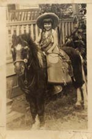 Bettie riding high 1932
