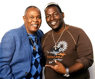 Sam Moore (l) and Randy Jackson