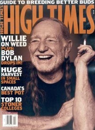 Willie Nelson in his element