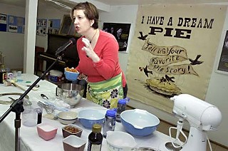 Jen Biddle of Austin's Texas Pie Kitchen demonstrates how to make her sweet potato pecan pie at last year's social.