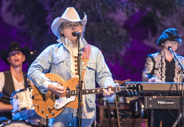 ACL Review Dwight Yoakam Honkytonk superstar dials back the ACL Fest