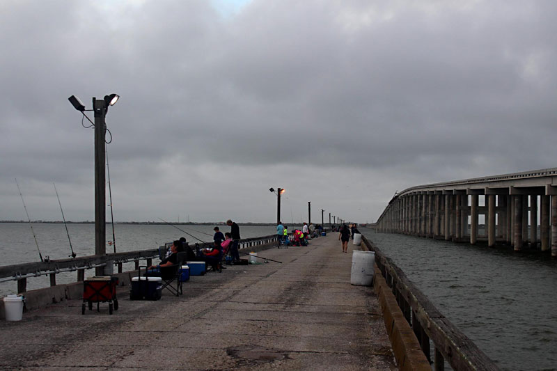 Day Trips: Copano Bay Fishing Pier, Rockport/Fulton: End of the road for a fishing  pier - Columns - The Austin Chronicle