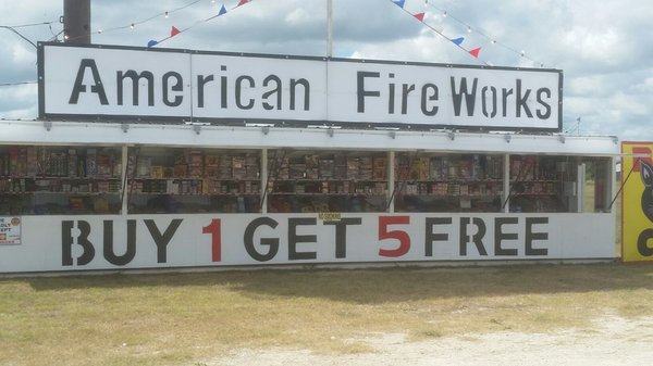 Texas Bottle Rocket - Fireworks SupermarketFireworks Supermarket