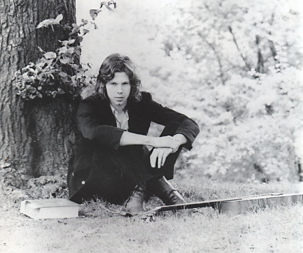 Nick Drake A new tome sheds light on the mythic UK folkie - Music - The  Austin Chronicle