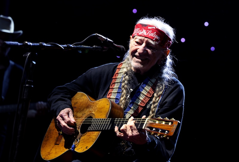 Kermit the Frog, Tyler Childers Play Willie’s Luck Reunion Annual fest