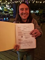 Lawyer Mistakenly Delivers Summons to Austin Musician at Gig