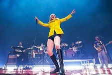 The Enduring Emo of Paramore Connects Past and Future at Moody Center