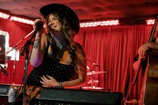 Watch This: Paige Plaisance Swampy-Tonks Her Blues Away on “Good Time Girl”