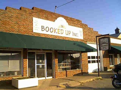 Larry McMurtry's Last Book Sale