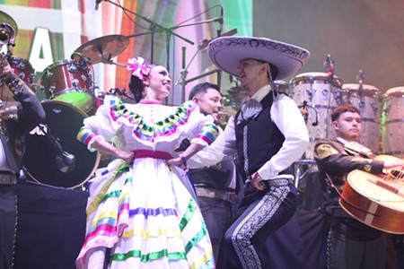 Besame Mucho Braves the Cold for a Vibrant Latin Music Celebration