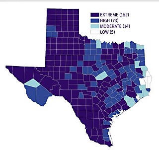 <b>With Climate Change</b>
This map adds factors from climate-change projections. Travis, Williamson, Hays, and Blanco counties all jump into the extreme risk category; Bastrop moves up to high risk from
moderate. Indeed, the majority of counties in Texas – all competing for water – are at extreme risk, with most of the remainder at high risk, only a dozen at moderate, and just a few at low.