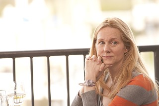 Laura Linney stars in <i>The Big C</i>,  about one woman's life post-diagnosis with terminal cancer.