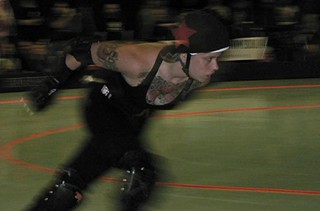 Molotov M. Pale warms up for the bout