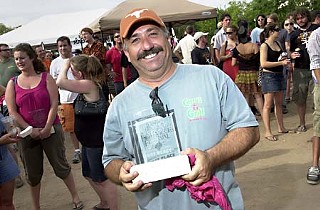 2009 restaurant special variety hot sauce winner Jorge Garcia of Curra’s Grill