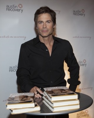Rob Lowe helped raise funds for Family House