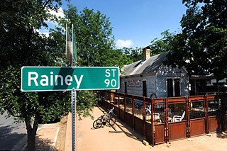 The Lustre Pearl's patio on Rainey Street