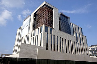 A new federal courthouse is nearing completion as work crews aim to wrap up the eight-story project by fall. The courthouse sits on the site once occupied by the unfinished Intel building, between Fourth and Fifth, and San Antonio and Nueces streets.