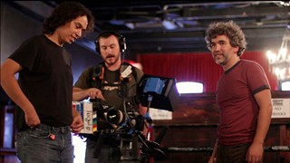 Mario Troncoso (r), producer of KLRU's <i>Arts in Context</i>, on location with camera operator Juan A. Izaguirre (l) and boom operator/sound mixer Isaac Hammons (center)