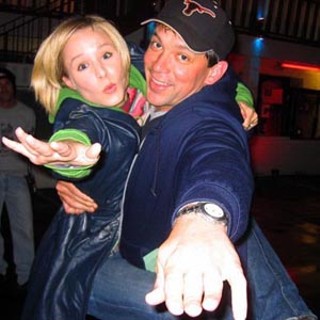 Kristen Bell and Rob Thomas celebrate after shooting the pilot for the Veronica Mars TV show.