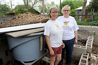 Dorsey Barger (l) and Susan Hausmann of HausBar Farms