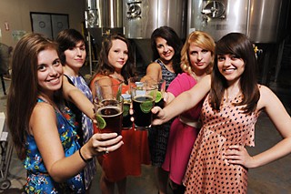(l-r) Arianna Auber, Kat McCullough, Shaun Martin, Sarah Wood, Caroline Wallace, and Holly Aker of Bitch Beer at Thirsty Planet