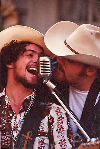 Mario Matteoli (l) and Darren Hoff