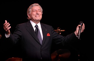 Secrets to Tony Bennett’s Success: What keeps the crooner going? Loving ...