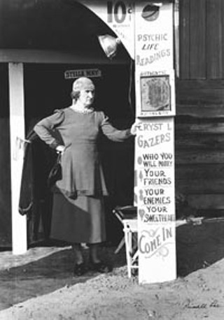 Fortuneteller, state fair, Donaldsonville, La., October 1938
