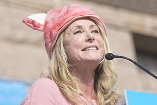 Wendy Davis speaks at the Women’s March.