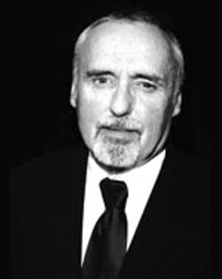 Dennis Hopper will induct Bud Shrake at TFHOF 2004
