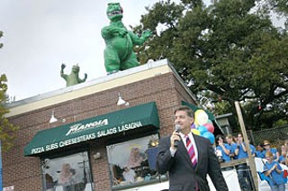 Mayor Will Wynn and Mangiasaurus