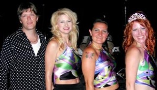 Let's give a big Shindig welcome to Austin's original garage fashionistas, the Platforms! Vaughn Zipper, Junie Tune, Dee Licious, and Tia Tiara (l-r).