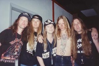 Teas'n, Pleas'n: Dangerous Toys, with future honky-tonk hero Kevin Fowler (second from left)