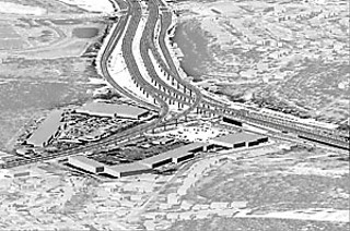 At last week's CAMPO meeting, Fix 290's Nina Butts presented this rendering of how TxDOT would turn the Oak Hill Y into what her group calls a monster superhighway.