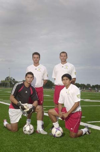Clockwise from top left: Marcelino Uriarte, Beto
Papandrea, Nick Torres, and Miguel Gallardo
