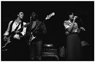 Triple Threat Revue: (l-r) Vaughan, W.C. Clark, and Lou Ann Barton, Soap Creek Saloon, 1977