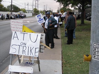 Cap Metro bus drivers and workers on the picket line
