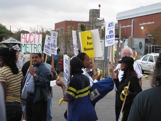 Cap Metro bus drivers and workers on the picket line