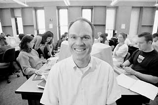 UT economist Steven Tomlinson