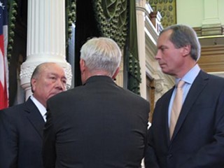 Sens. Hinojosa (l) and Ogden with Lt. Gov. David Dewhurst: No Parties, but plenty of surprises
