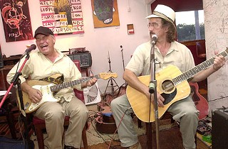 Jon Dee Graham (l) and James McMurtry